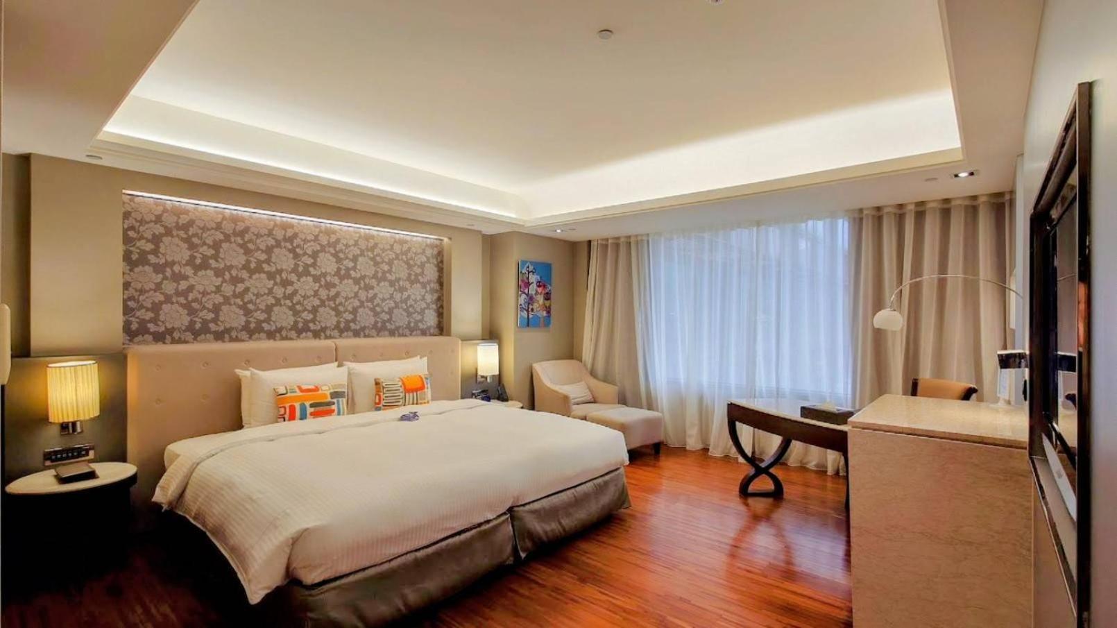 S Aura Hotel Taipei Exteriör bild