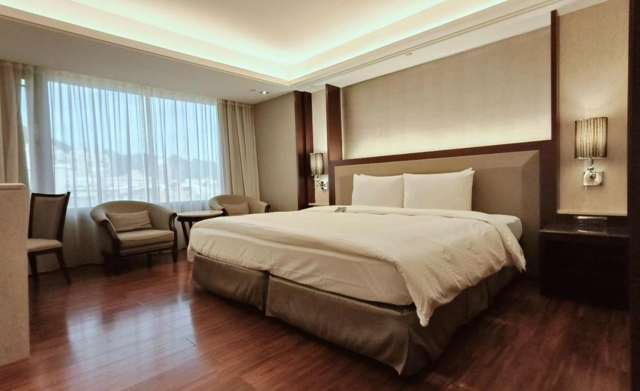 S Aura Hotel Taipei Rum bild